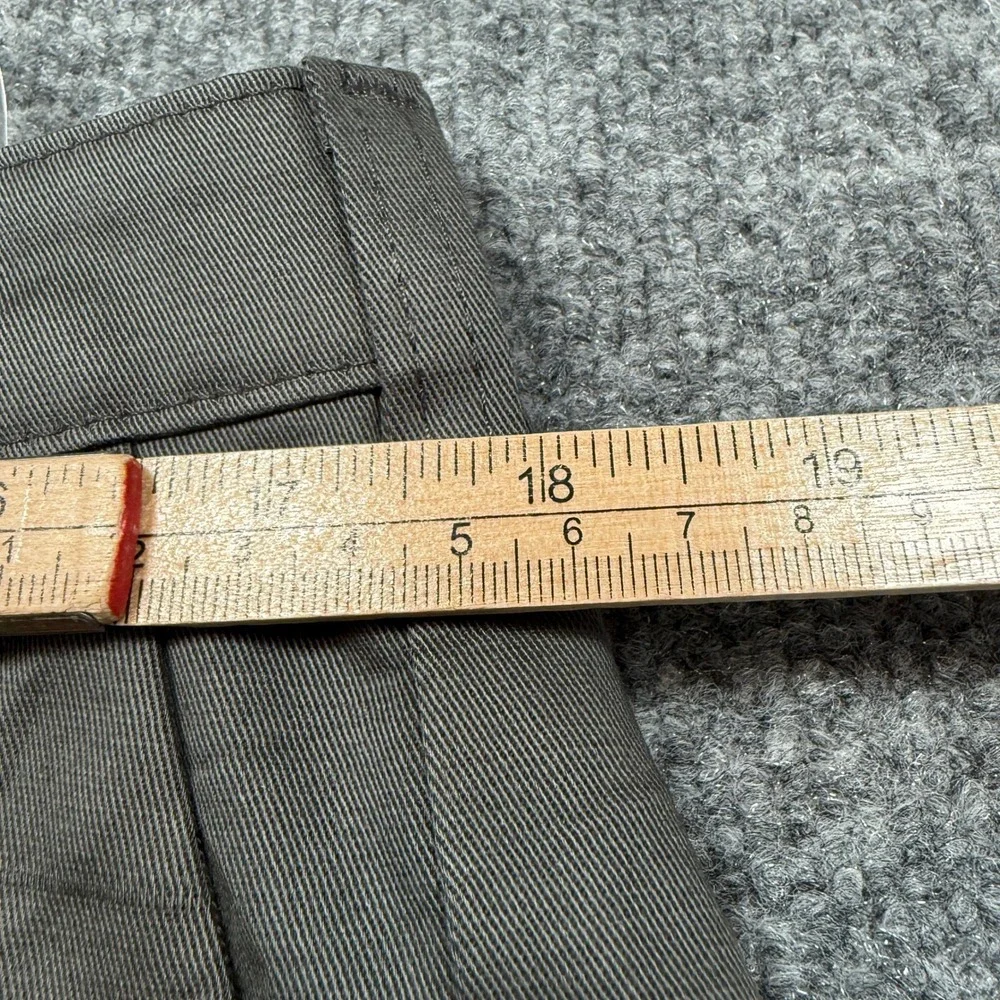 Lee Relaxed Fit Pants Mens 34x29 Gray Custom Fit‎ Wrinkle Resistant Chino NEW